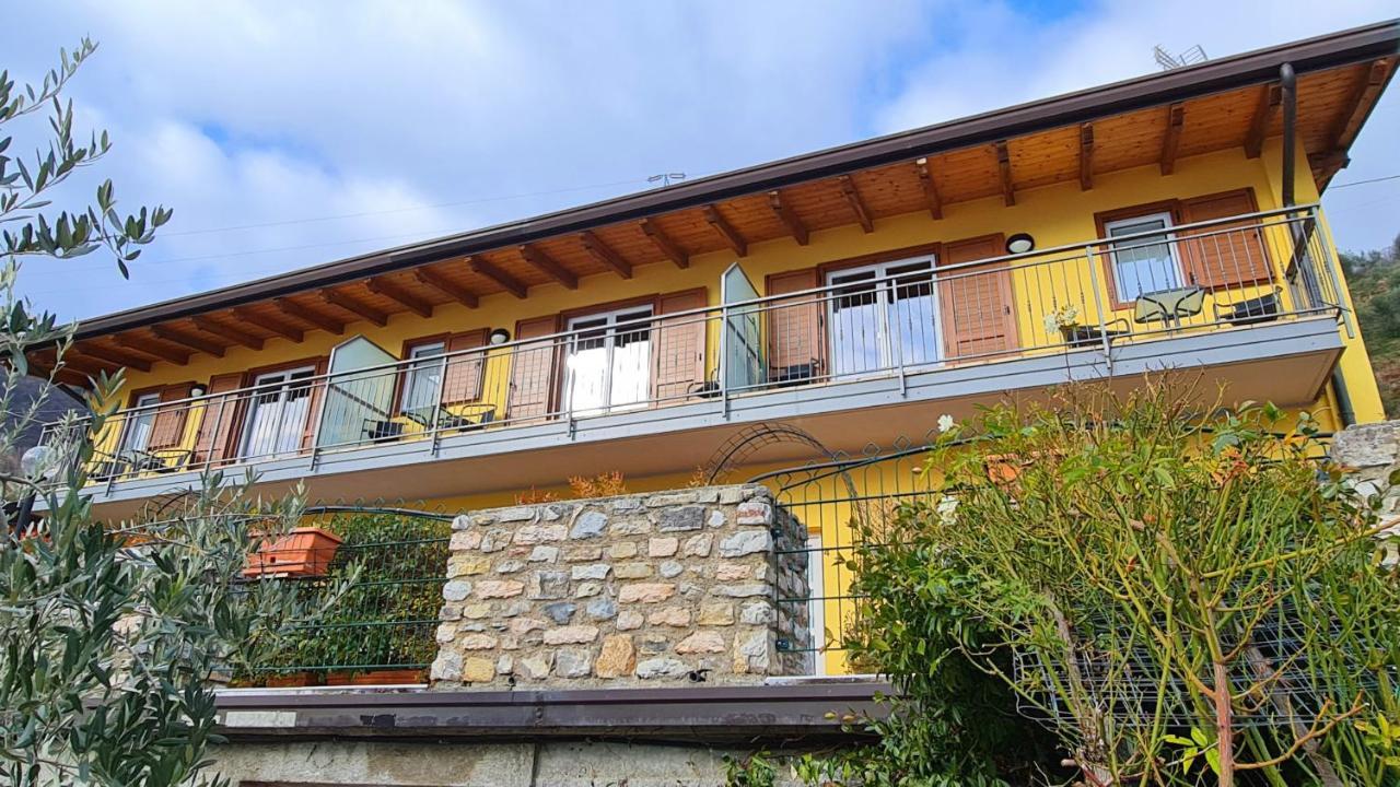 Casa Elka Residence Lake View And Pool By Garda Domus Mea Pieve  Dış mekan fotoğraf