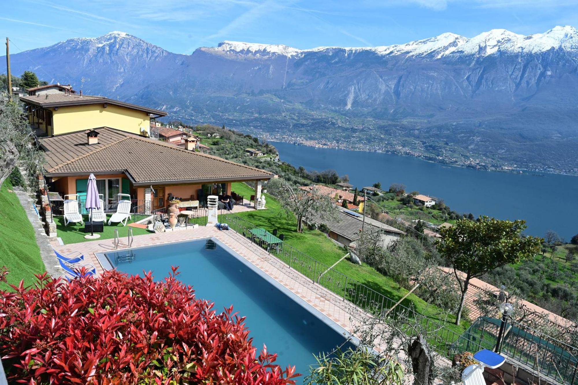 Casa Elka Residence Lake View And Pool By Garda Domus Mea Pieve  Dış mekan fotoğraf